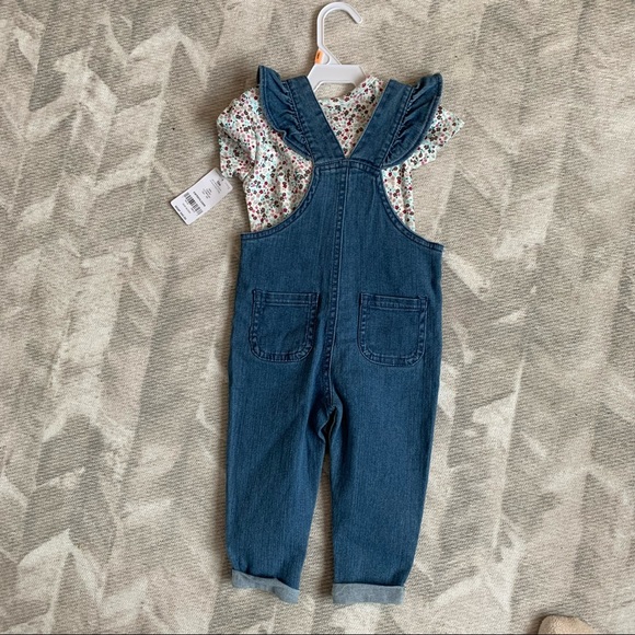 Carter’s Overall Set - Picture 3 of 3
